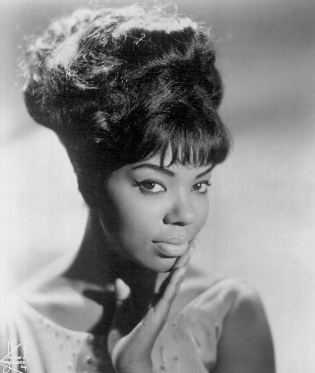 1024px-Mary_Wells_1965.jpg